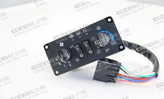 空調(diào)控制面板DC12V/KLG03J-017 柳工挖掘機配件 46C5003 空調(diào)控制面板DC12V/KLG03J-017 柳工挖掘機配件 46C5003