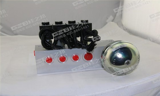 三一挖掘機配件批發(fā),挖掘機配件網(wǎng)