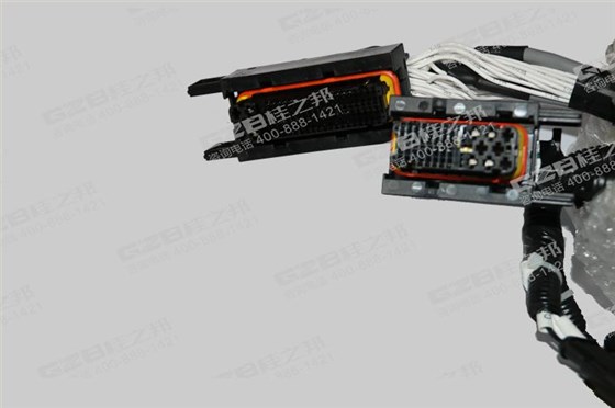 三一挖掘機(jī)配件,挖機(jī)配件批發(fā)