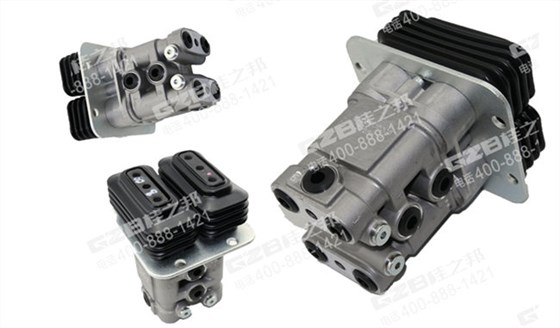 三一挖掘機(jī)腳踏先導(dǎo)閥