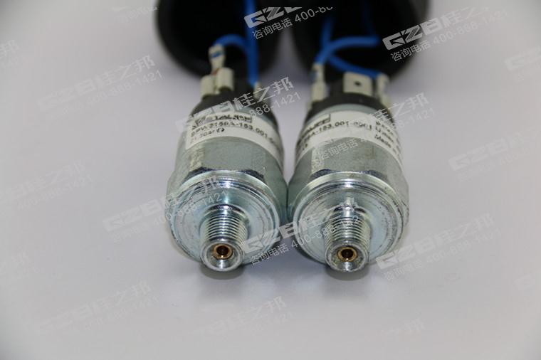 力士德挖機(jī)配件