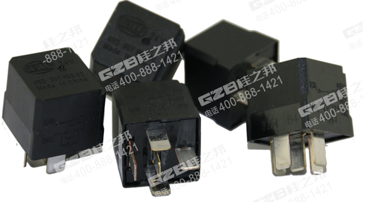 三一挖掘機(jī)繼電器B240700000250