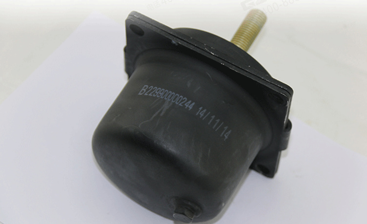 三一挖掘機(jī)機(jī)腳膠