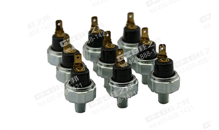 三一挖掘機(jī)發(fā)動(dòng)機(jī)機(jī)油壓力開關(guān)