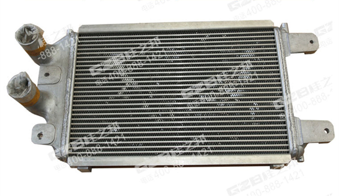 三一挖掘機(jī)中冷器總成