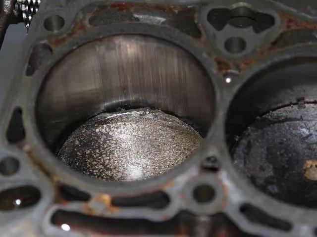 挖掘機(jī)配件