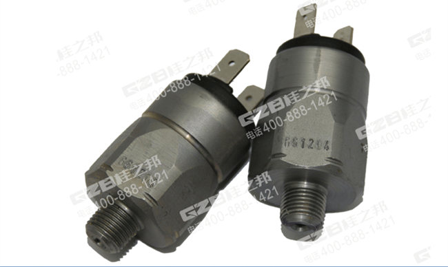 挖掘機(jī)配件批發(fā)