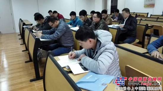 從“高大上”到“接地氣”，廈工再制造惠及經(jīng)銷合作伙伴培訓(xùn)班